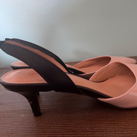 Pink & black low pumps - Picture 5 of 5